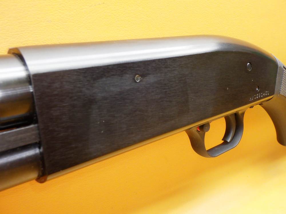 Maverick 88 12Ga-3" 18.5" Bbl CYL Black Synth Stock 5+1-img-11