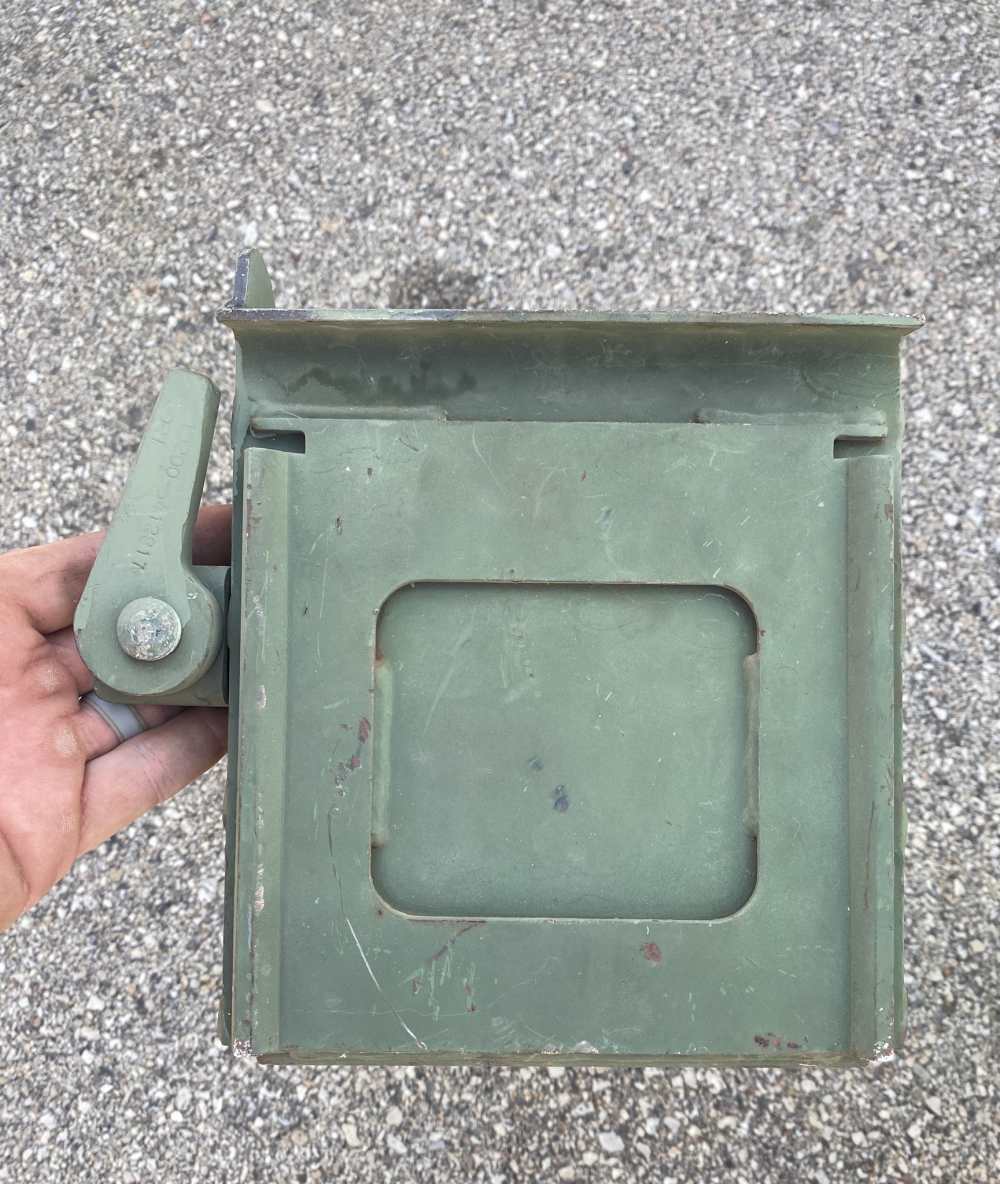 USGI 30/50 Browning Mount - W/ Can Hanger, Ammo Tray, & Pins-img-11