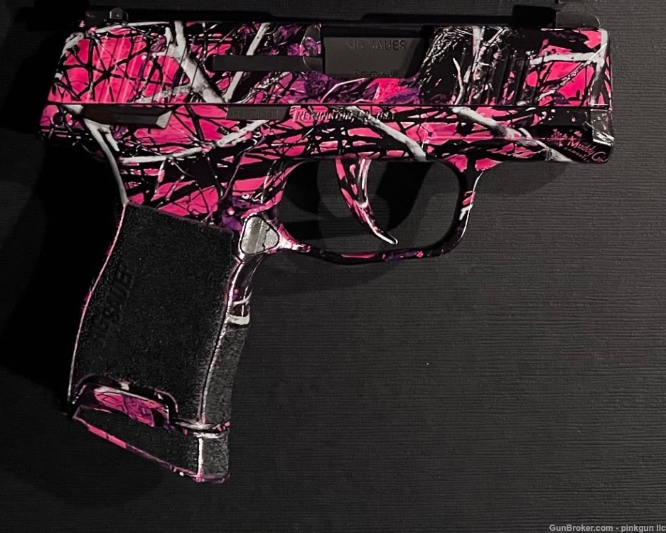 Customized Sig Sauer P365 9mm – Custom Infamous Muddy Girl Edition-img-0