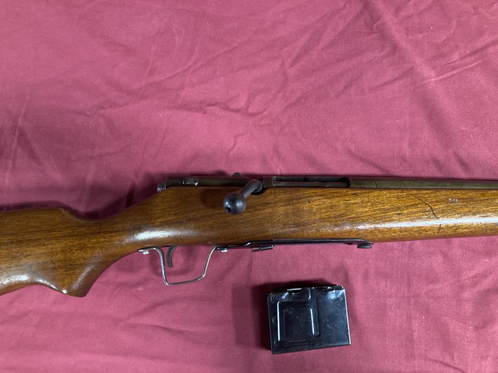 Savage bolt action 20 ga.-img-1