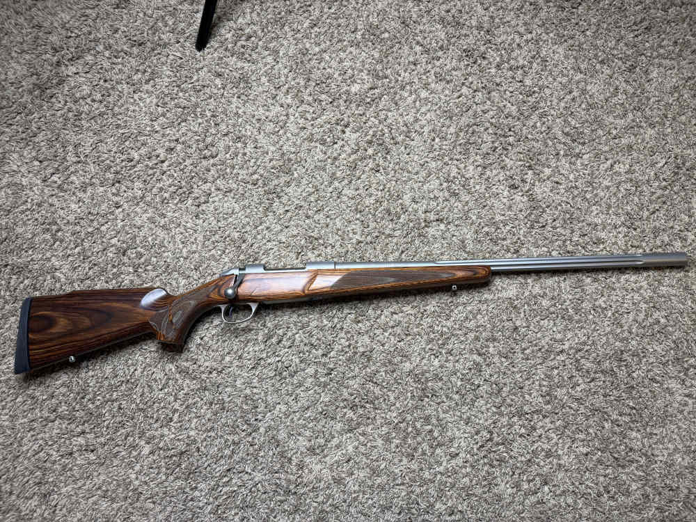 Like new Sako 85 s varmint 22-250 stainless, fluted laminated NICE! Trades!-img-0