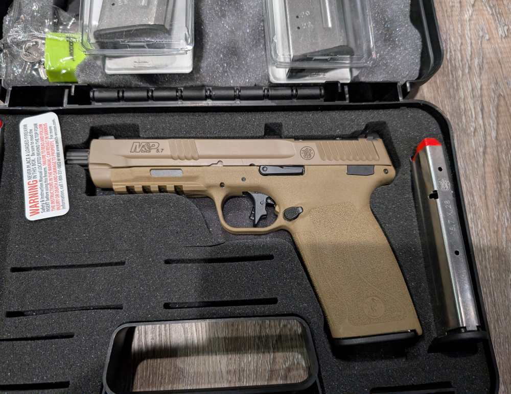 Smith & Wesson M&P 5.7 Optics Ready Pistol-img-2