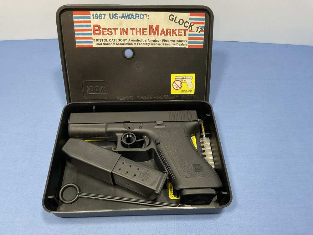 Glock G20 Gen 2 - 10mm, Collector, Rare matching factory box - Built 1991-img-0