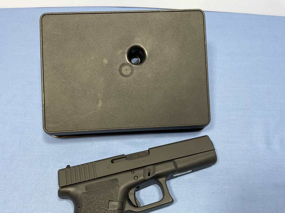 Glock G20 Gen 2 - 10mm, Collector, Rare matching factory box - Built 1991-img-20