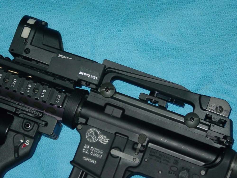 Colt M4 Carbine 5.56mm with Faux HK GLM 40mm Grenade Launcher-img-5