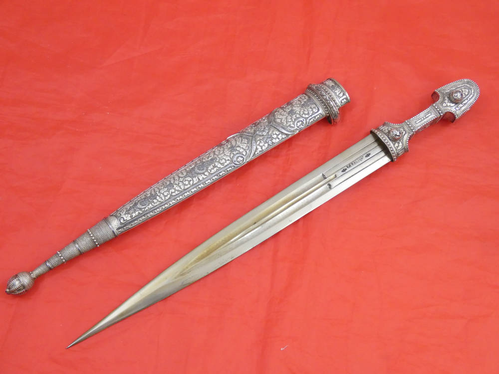 FINEST ANTIQUE IMPERIAL RUSSIAN / CAUCASIAN SILVER DAGGER KINDJAL sword-img-0