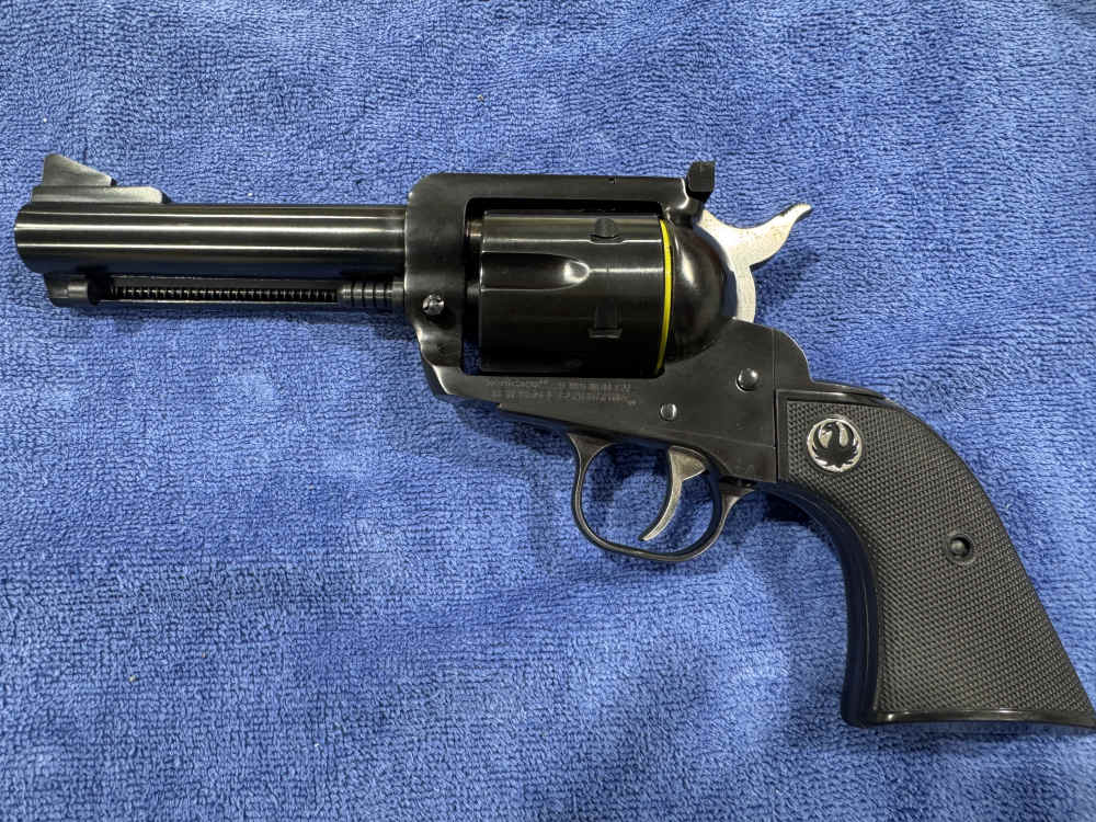 RUGER BLACKHAWK REVOLVER 41 MAG MODEL 10400 NEW IN BOX 2011 UNFIRED (J-19)-img-4
