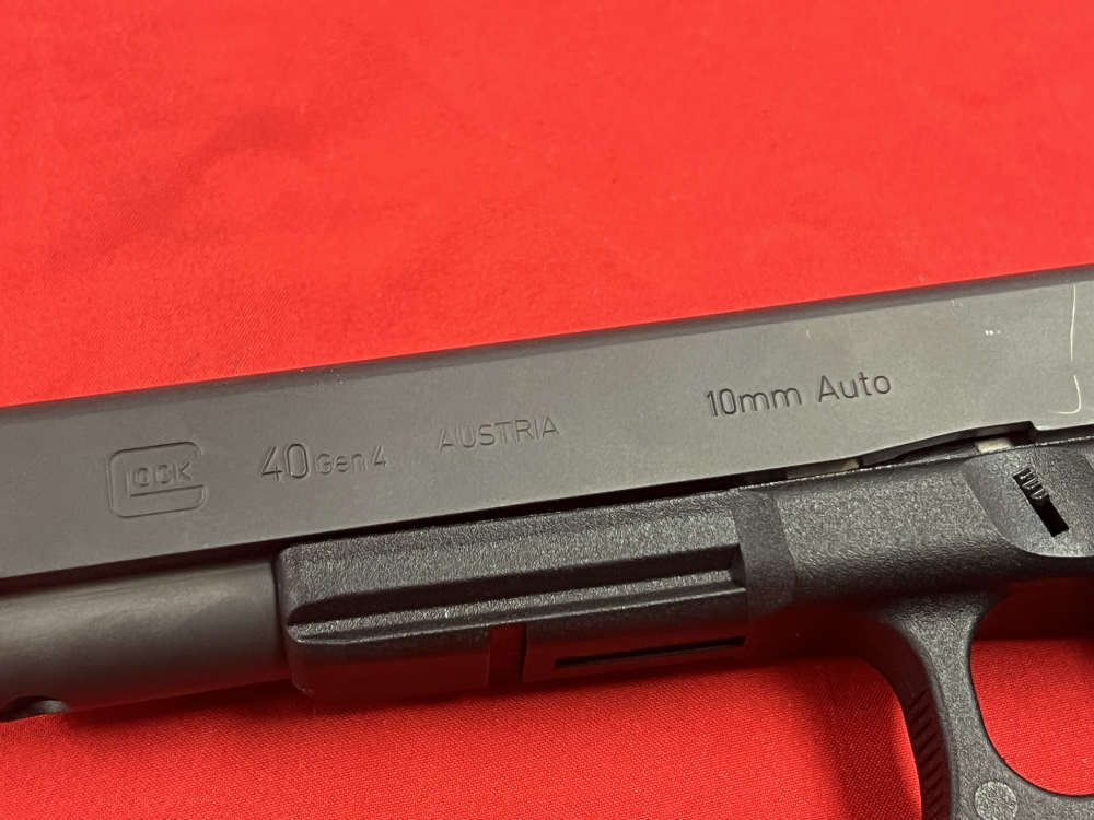 Glock 40 Gen 4 10mm pistol 6" bbl case/papers 3-15rd mags bstraps-lock-tool-img-6