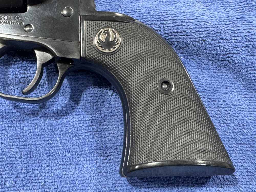RUGER BLACKHAWK REVOLVER 357 MAG 50 YEAR ANNIVERSARY NEW IN BOX 2006 (J-20)-img-5