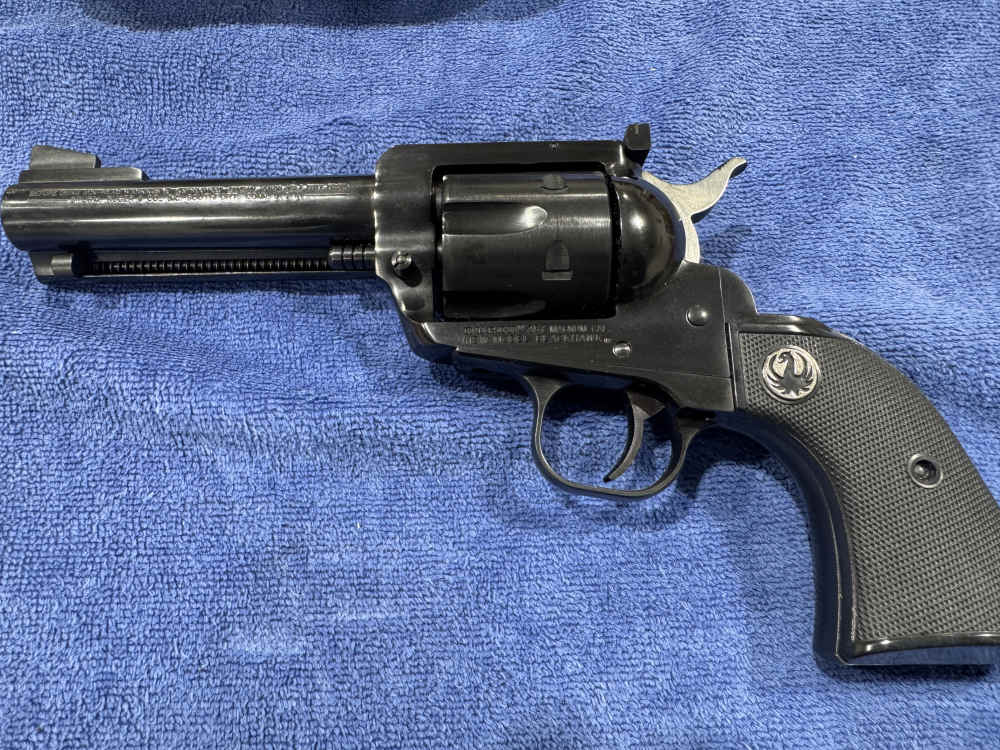 RUGER BLACKHAWK REVOLVER 357 MAG 50 YEAR ANNIVERSARY NEW IN BOX 2006 (J-20)-img-4