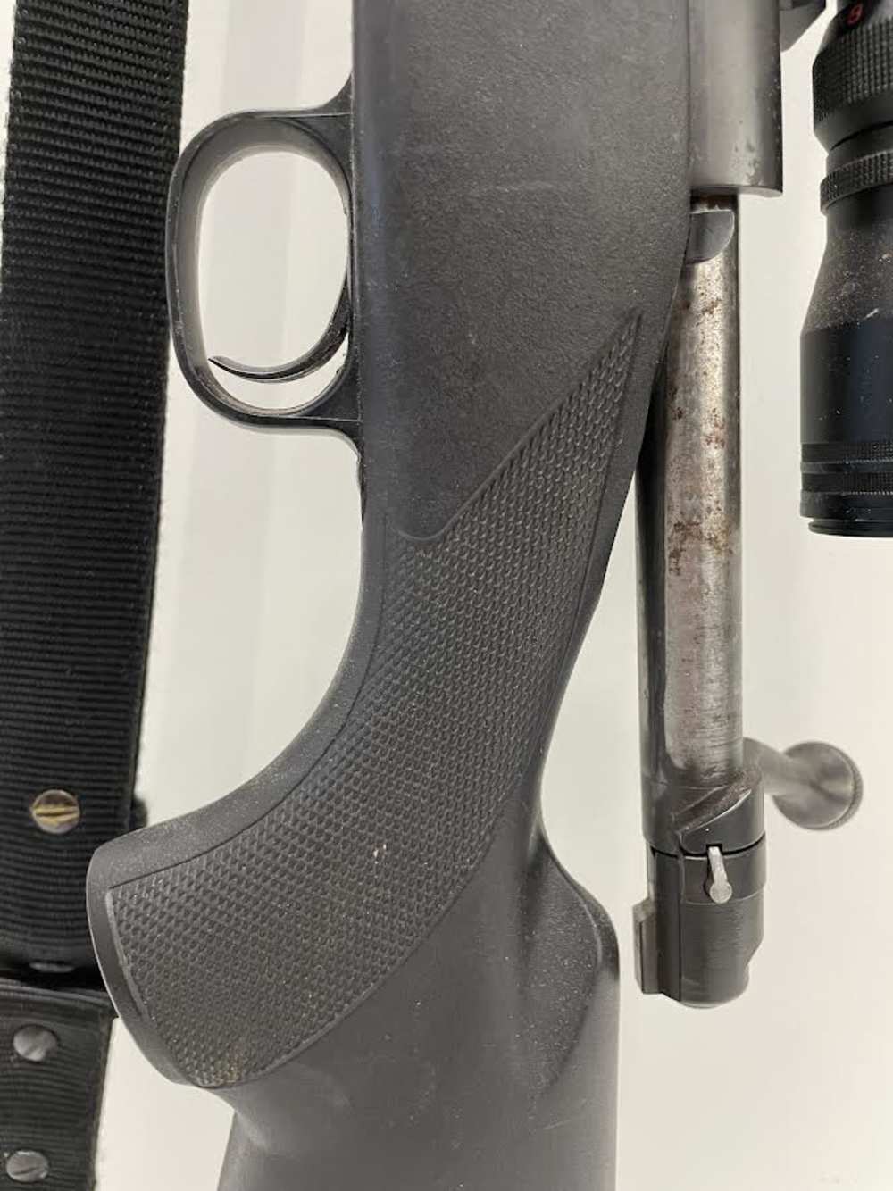 WINCHESTER 70 7MM REM MAG 25" 3+1 SIMMONS OPTIC-img-3