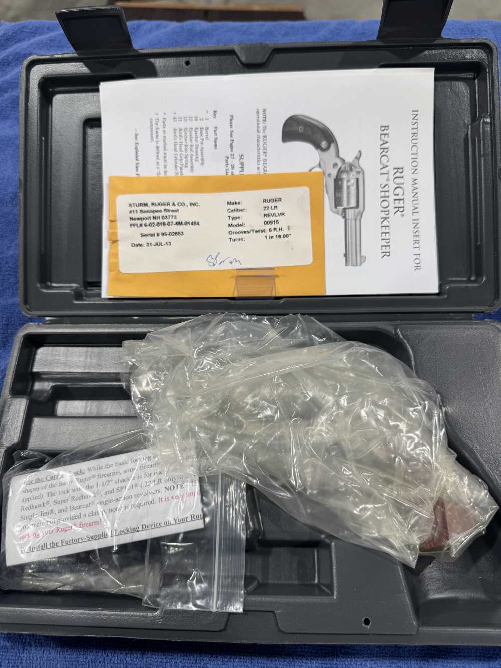 LIPSEY'S RUGER BEARCAT 22 LR STAINLESS NEW IN BOX 2013 MODEL 00916 (J-22)-img-1