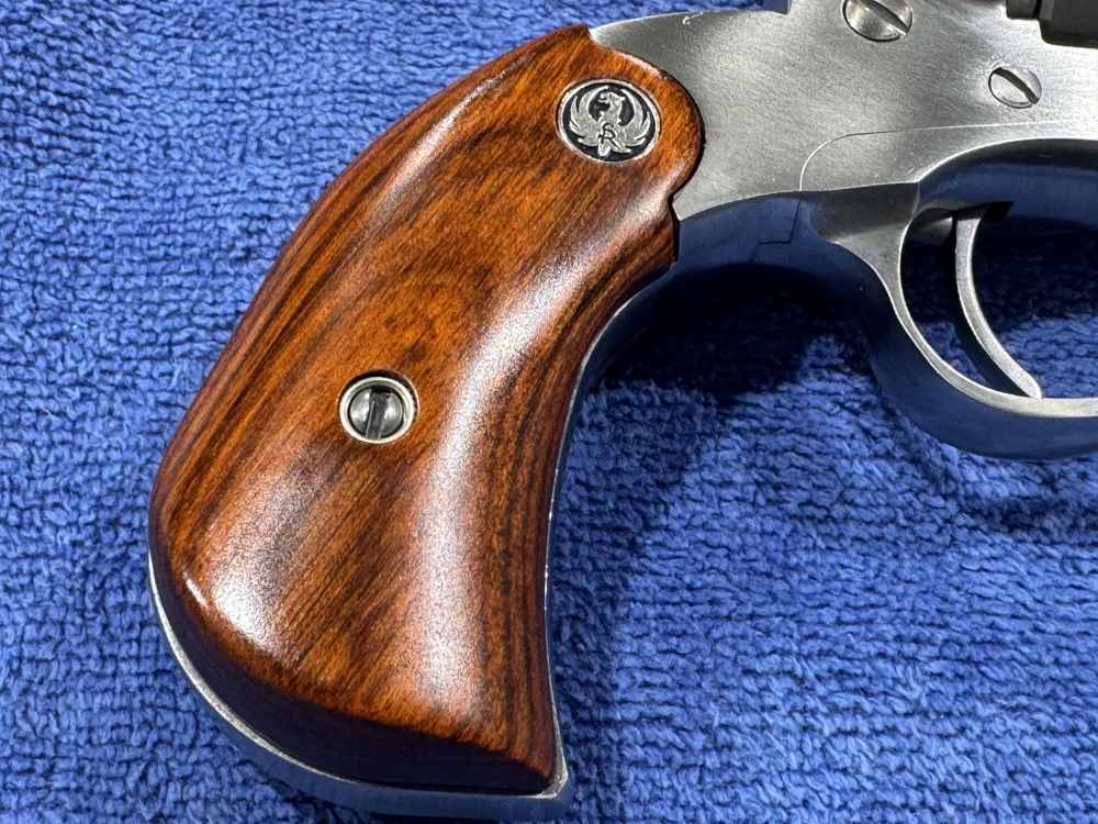LIPSEY'S RUGER BEARCAT 22 LR STAINLESS NEW IN BOX 2013 MODEL 00916 (J-22)-img-8
