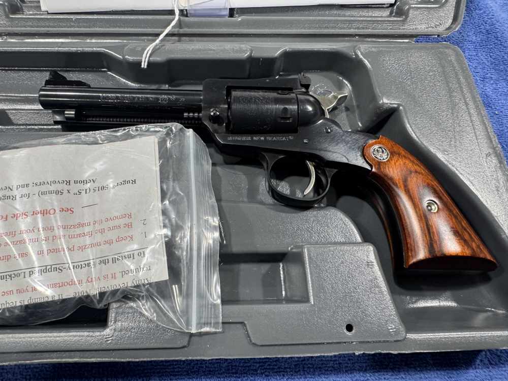 RUGER BEARCAT 22 LR BLUED STEEL NEW IN BOX UNFIRED MODEL 00916 (J-23)-img-2
