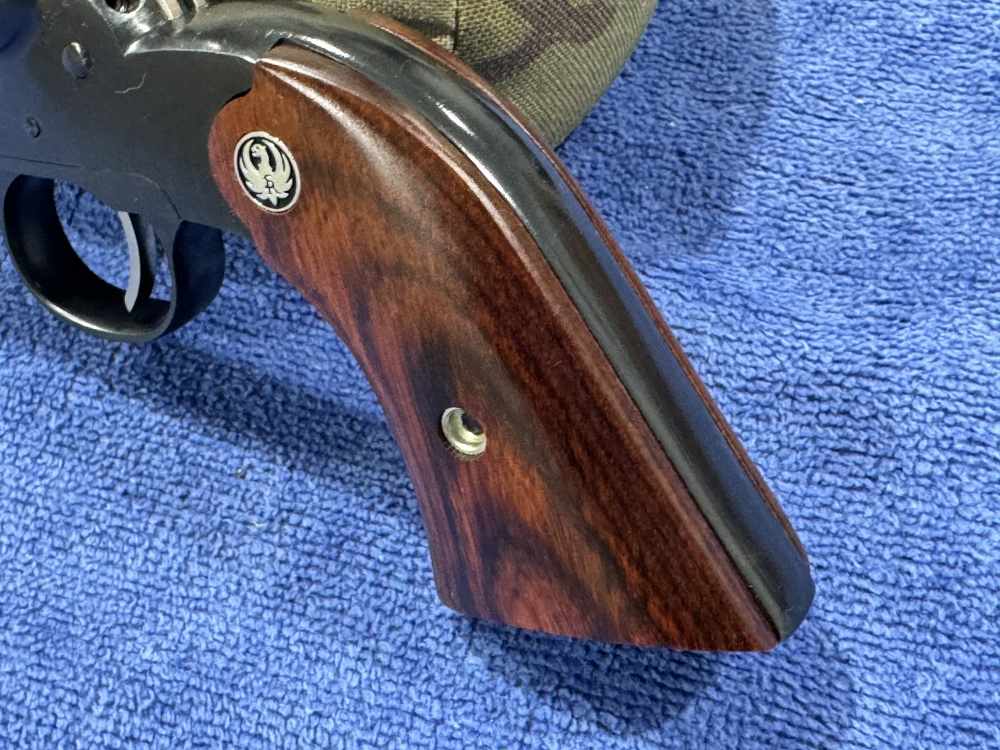 RUGER BEARCAT 22 LR BLUED STEEL NEW IN BOX UNFIRED MODEL 00916 (J-23)-img-9