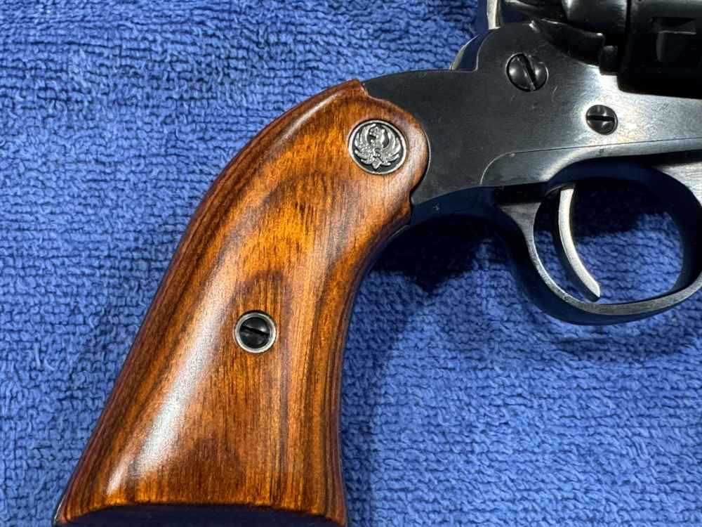 RUGER BEARCAT 22 LR BLUED STEEL NEW IN BOX UNFIRED MODEL 00916 (J-23)-img-18