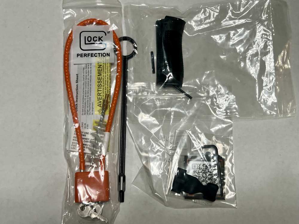 Glock G19 Gen6 9mm W/3 Magazines -img-8