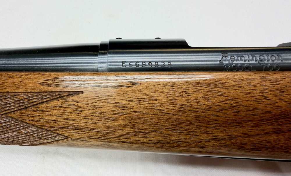 Remington 700 BDL Custom Deluxe 7MM-08 REM 22" Barrel Walnut-img-46
