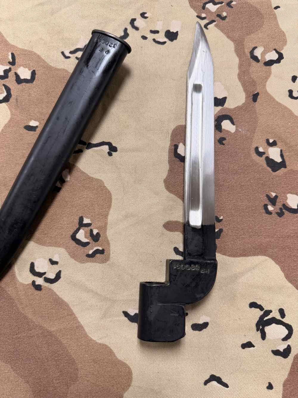 Vintage British Military No. 9 Mk 1 Enfield Bayonet & Scabbard (1953) -img-1