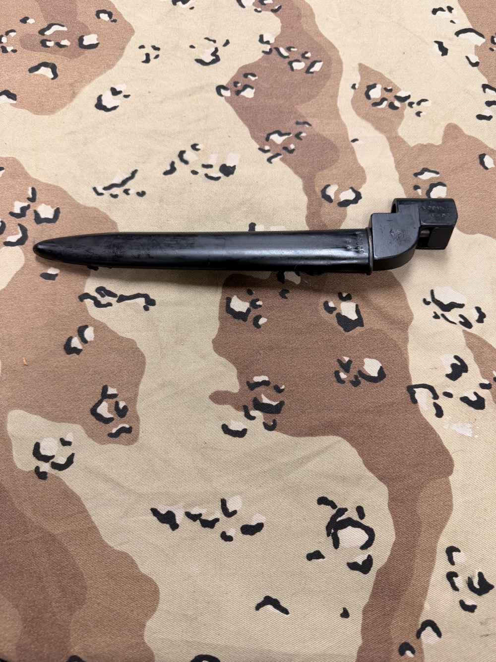 Vintage British Military No. 9 Mk 1 Enfield Bayonet & Scabbard (1953) -img-6