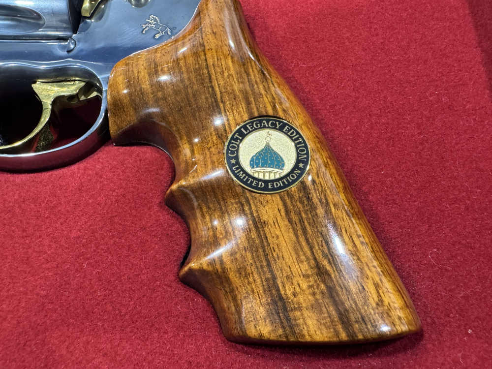 COLT ANACONDA 44 MAG AMERICAN HISTORICAL ASSOC LEGACY GOLD ENGRAVED (J-29)-img-3