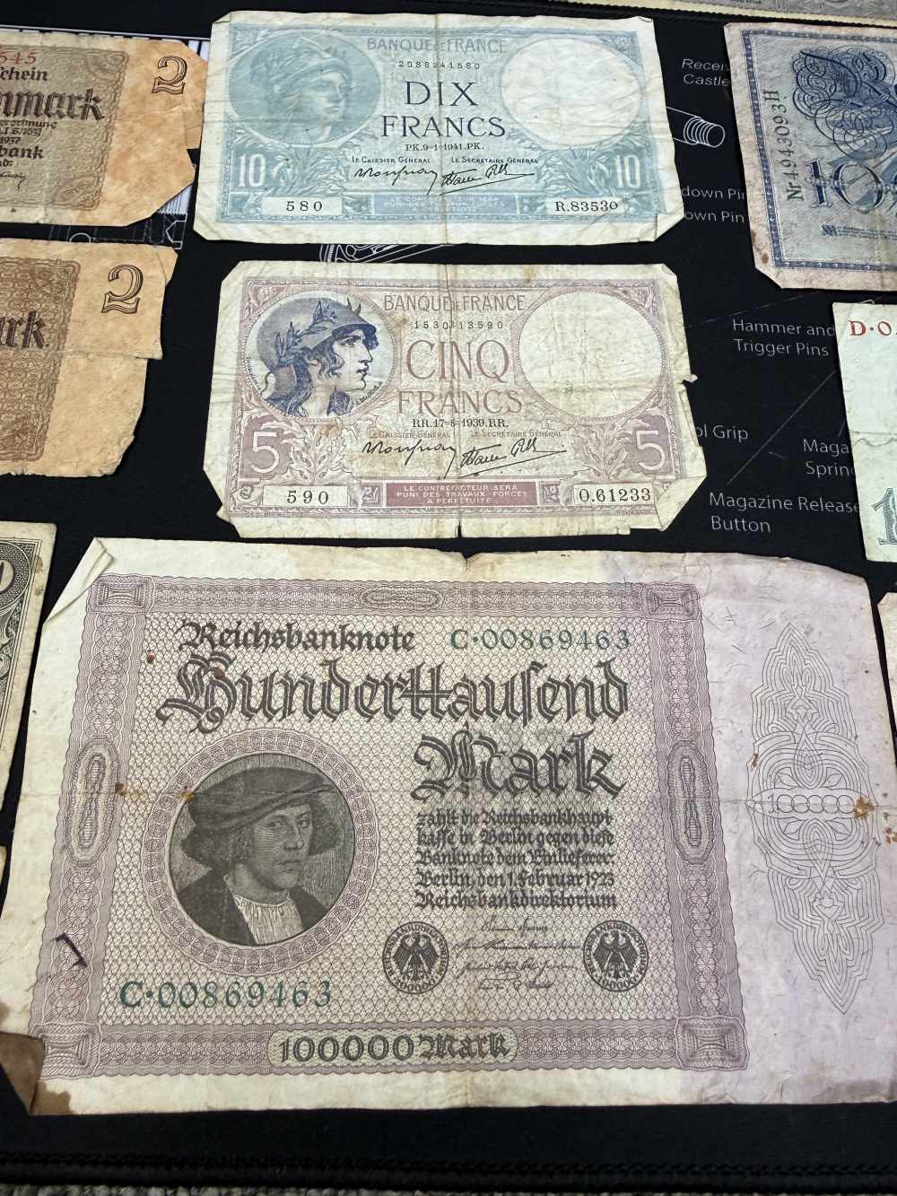 33 WWII USGI Bring Back Money All Go-img-4