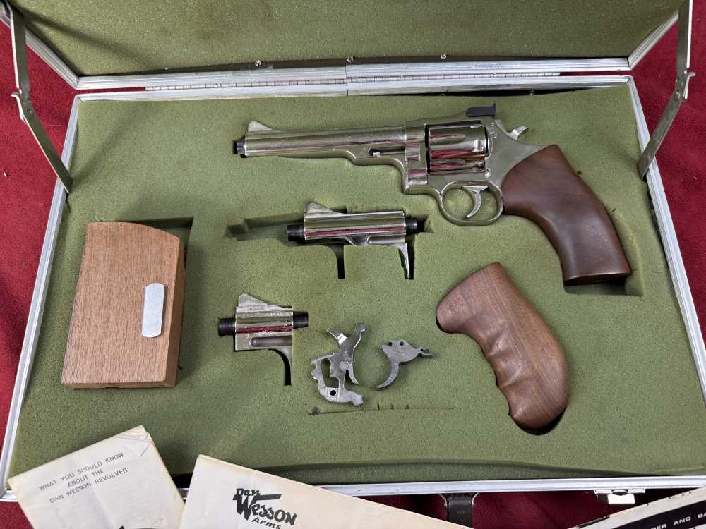 Dan Wesson Model 12 Pistol Pac 357 Magnum NO RESERVE-img-1