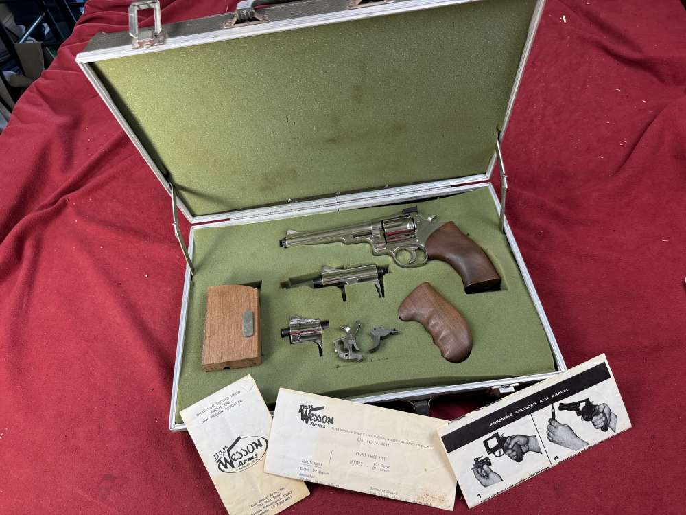 Dan Wesson Model 12 Pistol Pac 357 Magnum NO RESERVE-img-0