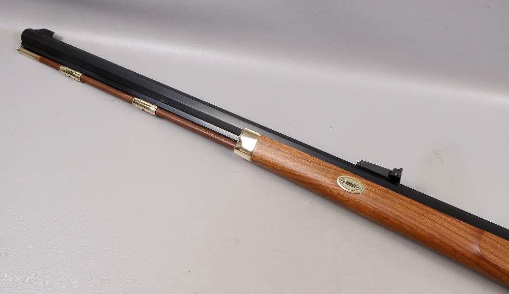 THOMPSON CENTER 50 Cal HAWKEN RIFLE UNFIRED ? MINT BORE VERY NICE -img-5