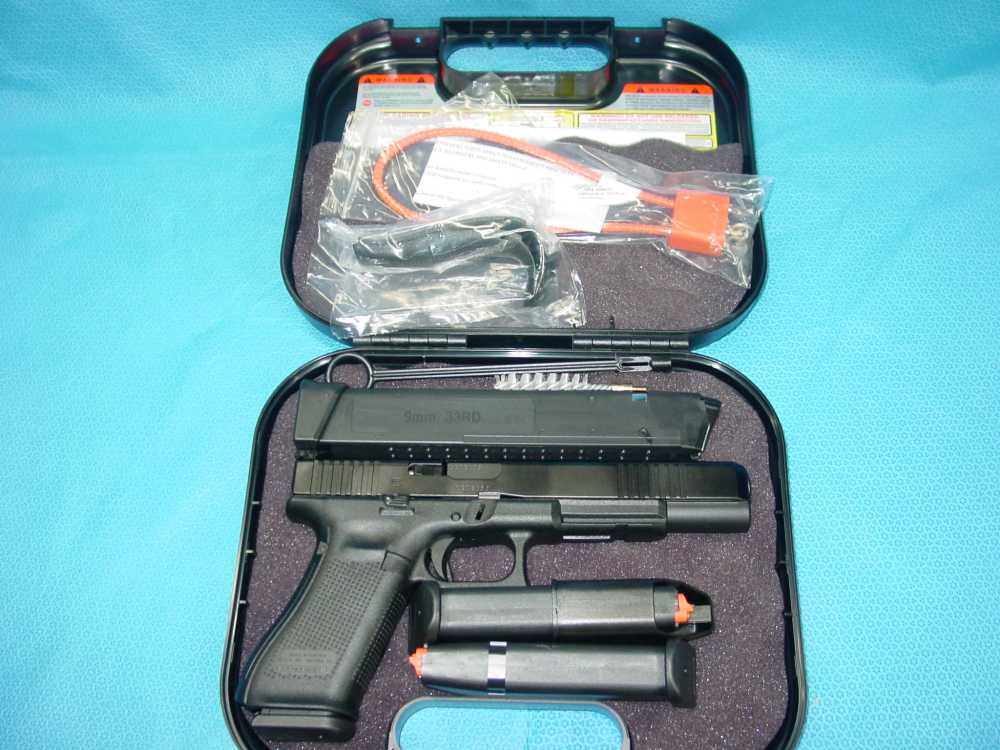 Glock G17L Gen5 MOS Long Slide 9x19mm NIB-img-7