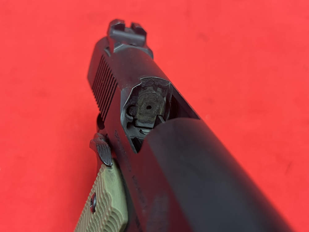 Springfield Armory OPERATOR 1911 .45 ACP 5" gov't railed front night sight -img-9
