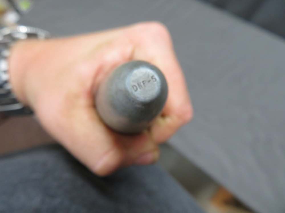 WWII US NAVY 40MM BOFORS CANNON ROUND-DATED 1945-img-9