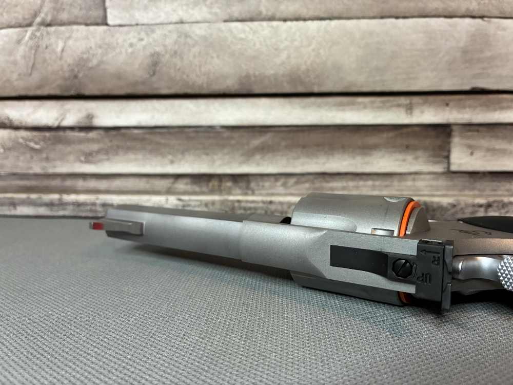NIB Taurus M66 357 Magnum | 38 Special 7shot SS 4” IN STOCK-img-12