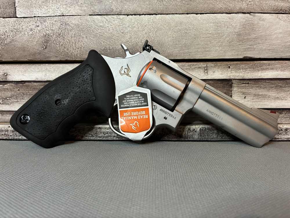NIB Taurus M66 357 Magnum | 38 Special 7shot SS 4” IN STOCK-img-3