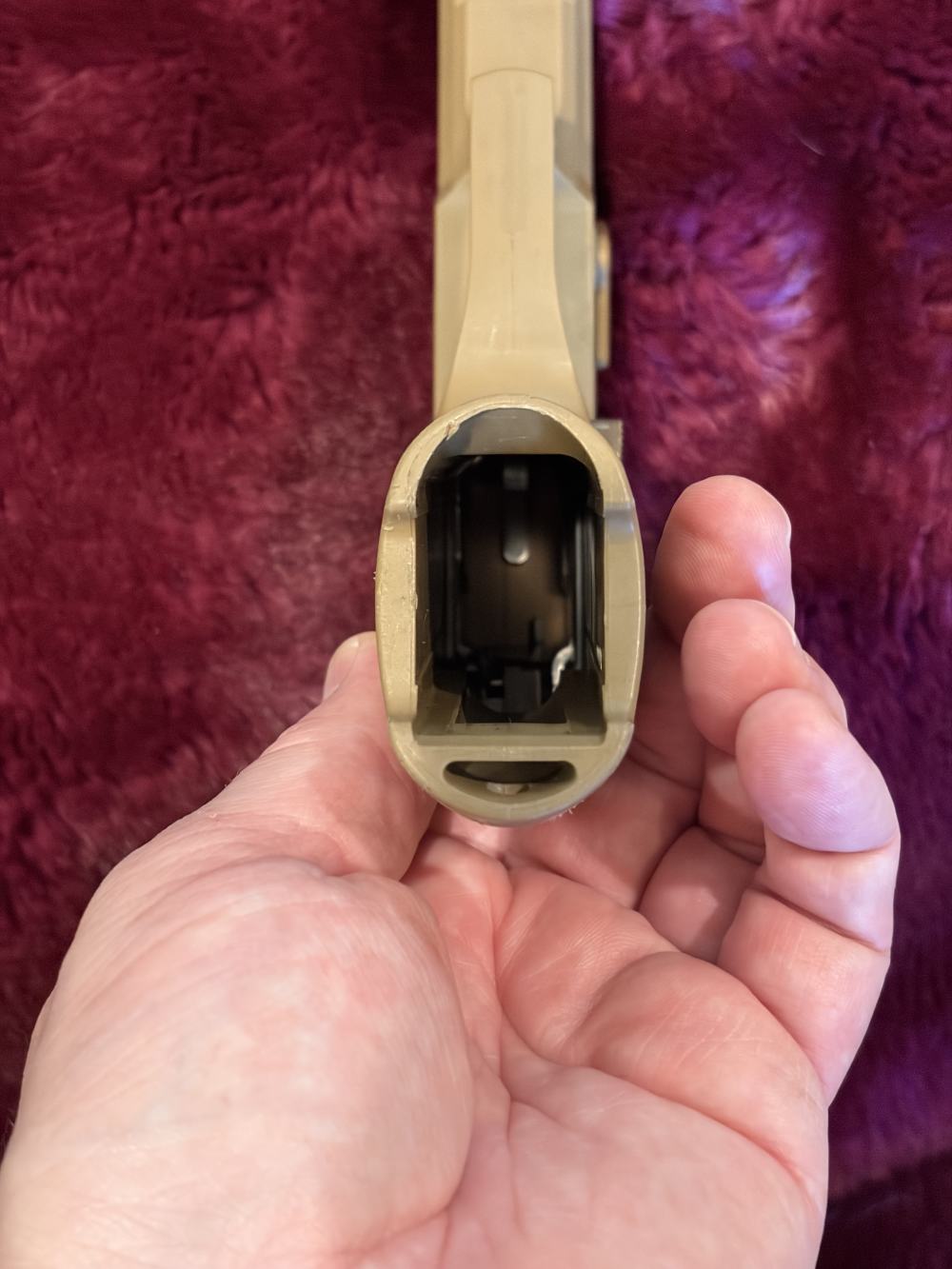 Sig M17 Military surplus Pistol 9mm +P Tan Controls TF000893 $0.1 START!-img-10