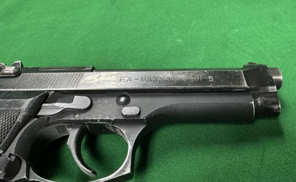 French St Etienne PA-MAS PAMAS G1 S 9mm G1S M9 FAMAS Sidearm Beretta-img-2