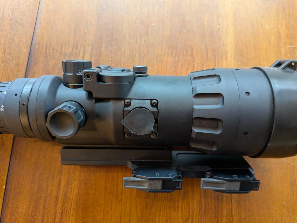 Trijicon IR-Hunter 60mm Thermal Riflescope - 640x480 - BOBRO Mount-img-9