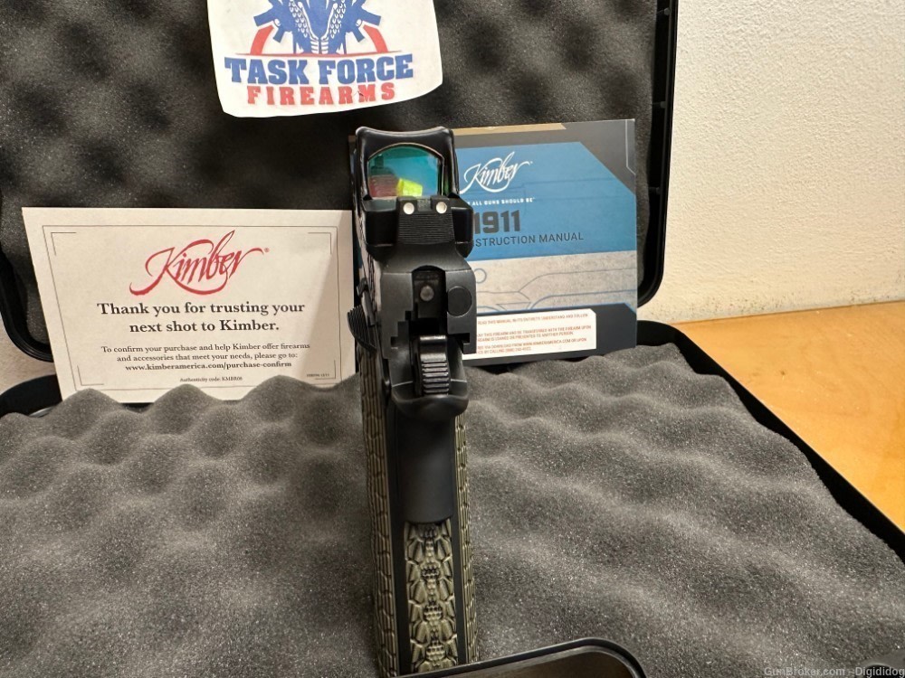 Kimber KHX Custom Trijicon in .45  with a 5" Brl and 1-9 Rnd Mag NIB!-img-5