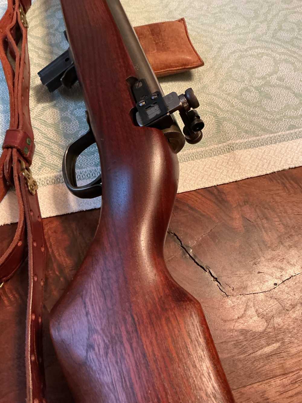 Harrington & Richardson REISING WW2 M65 .22 USMC Training Rifle THE GENERAL-img-2