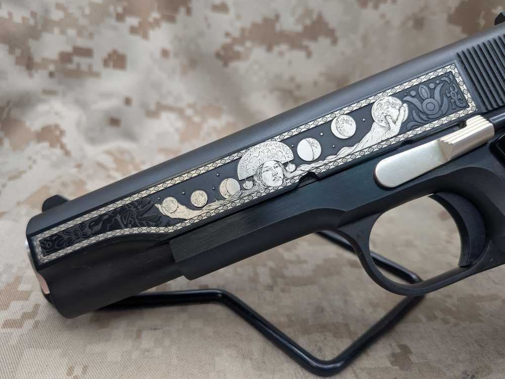 Colt Government 1911 .38 Super Mama Quilla Moon New-img-6