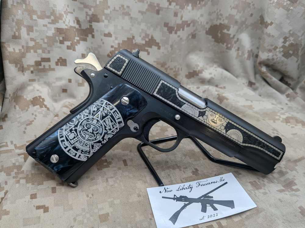 Colt Government 1911 .38 Super Mama Quilla Moon New-img-1