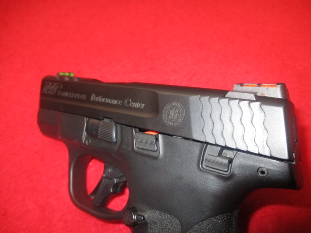 S&W 9 Shield Plus, Performance Center, 9mm, Box, Cleaning Kit-img-9