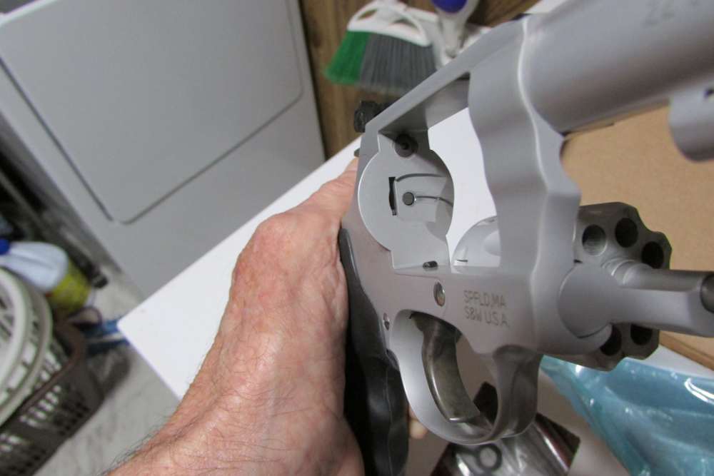 SMITH & WESSON MODEL 317 22 LR-img-3