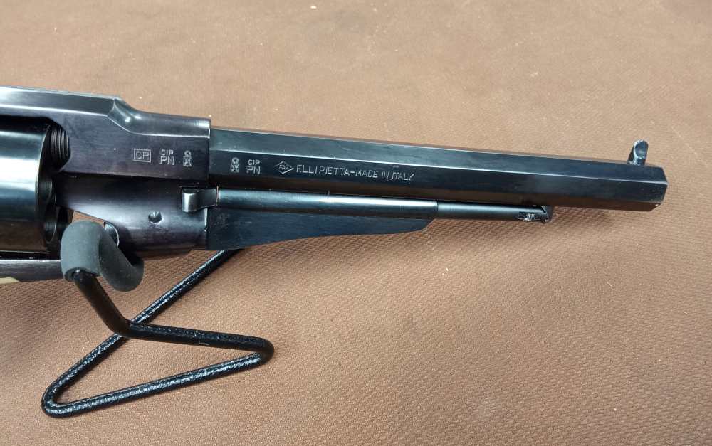 F.lli Pietta 44cal black powder revolver -img-10