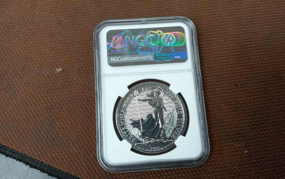 2023 G. Britain FIRST RELEASES MS69 King Charles III SILVER 1oz coin-img-1