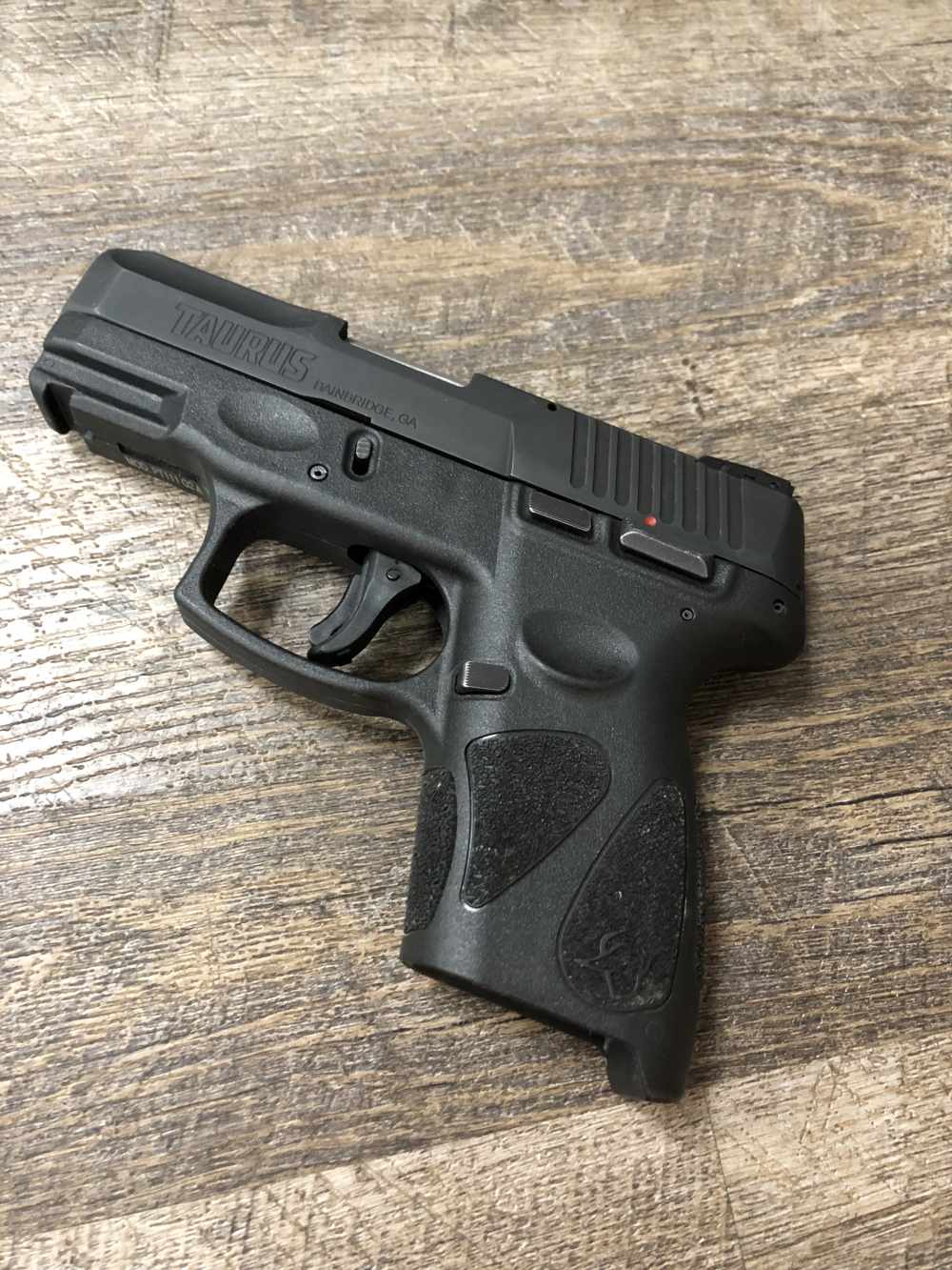 NICE Taurus G2C 9mm Semi Auto Pistol 3" w/ TWO 12-Rnd Factory Mags Black-img-7