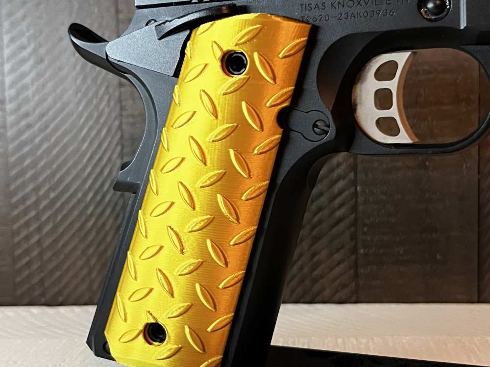 Gold Diamond Tread 1911 Pistol Grips Kimber Colt Rock Island Springfield-img-1