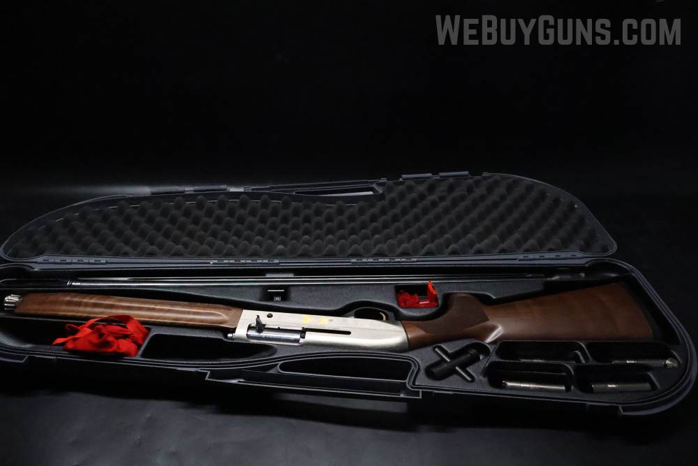 Benelli Montefeltro Semi-Automatic Shotgun 12 Gauge-img-27