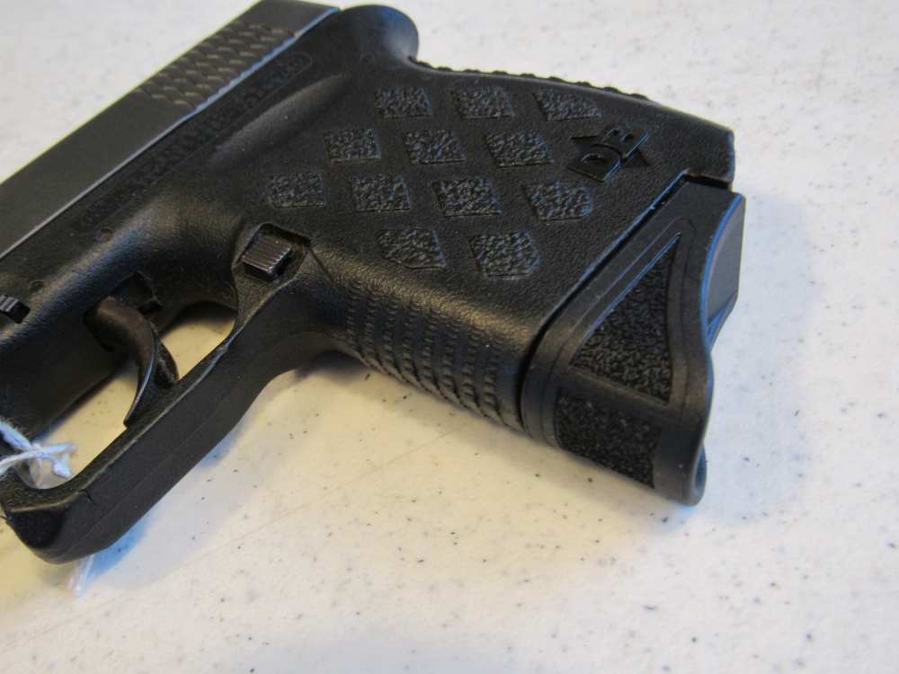 Diamondback DB9 9mm $.01 Start No Reserve-img-6