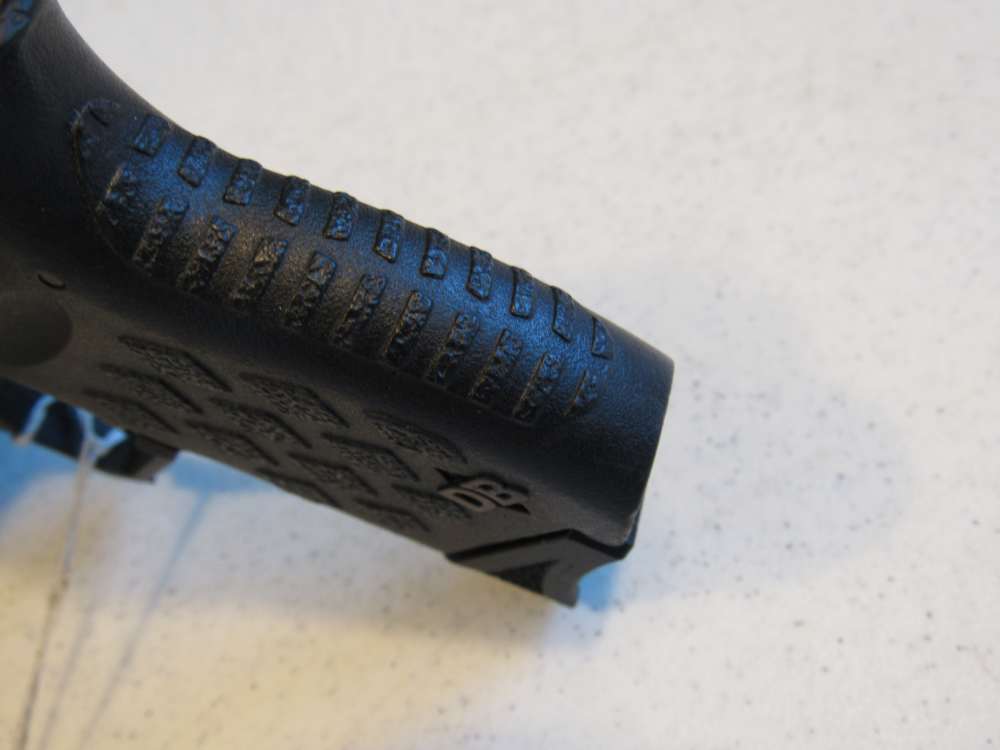 Diamondback DB9 9mm $.01 Start No Reserve-img-7